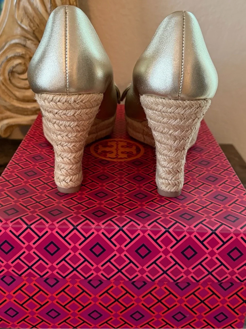 Tory Burch tory burch